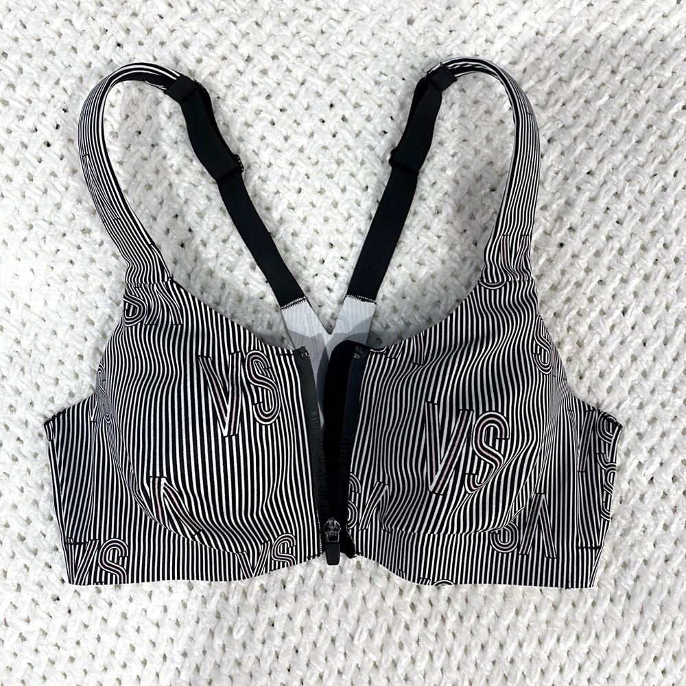 Victoria’s Secret Sports Bra